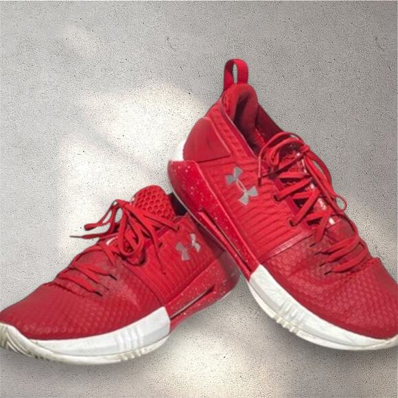 Under Armour Mens Size 10.5 Basketball Shoes Drive 4 Low Red White Trainers - Picture 1 of 10